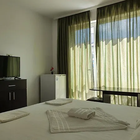 酒店 Family House Manolov