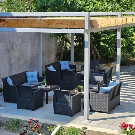 Hotel Family House Manolov