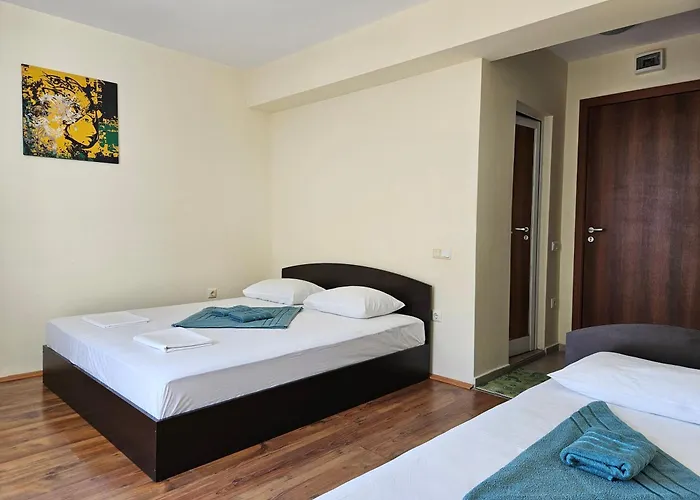 Family House Manolov Hotel Obsor