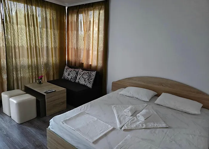 Hotel Family House Manolov