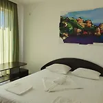 Family House Manolov